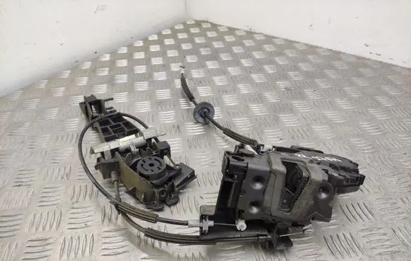 Land Rover Range Rover Sport L320 Front door lock FPH500222A 1609130631