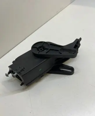 BMW 2 F44 Radiator active air flap actuator 9464870 5811R1001 20043P00363