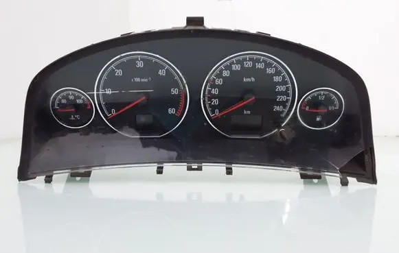 Opel Signum Speedometer (instrument cluster) 13186684DT 110080234