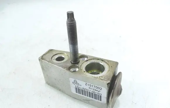 Opel Astra J Air conditioning (A/C) expansion valve Z1517002