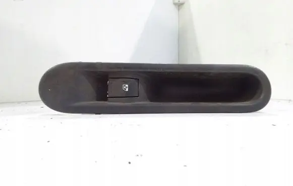 Renault Espace - Grand espace IV Quarter vent window switch 8200012244