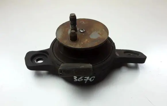 Subaru Impreza III Engine mount bracket 41022AG230