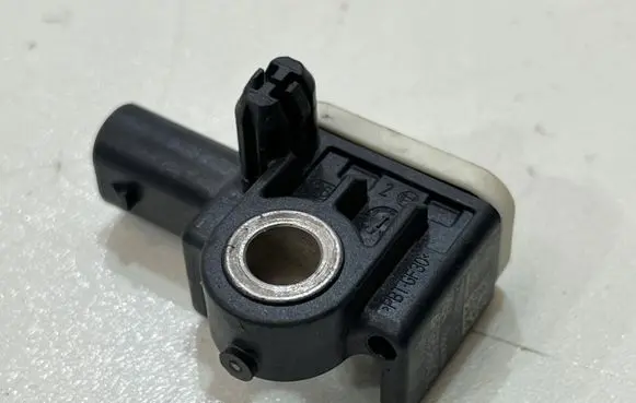 Audi A6 S6 C6 4F Airbag deployment crash/impact sensor 4F0959643C | DF+SFF+9549+FS766