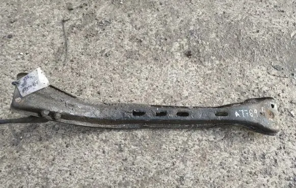 Volkswagen Bora Front subframe