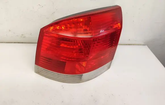 Opel Signum Rear/tail lights 13159862
