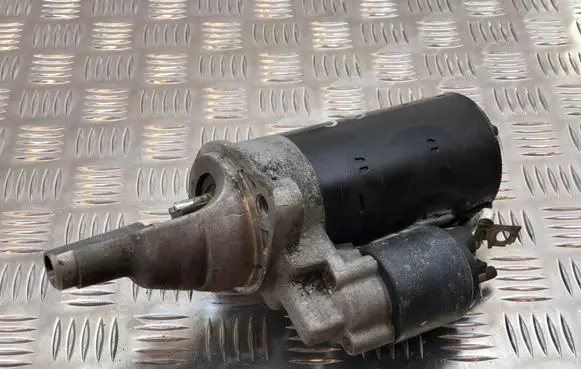 Audi A4 S4 B6 8E 8H Starter motor
