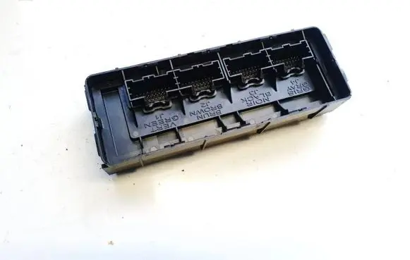 Opel Insignia A Fuse box set p13309416