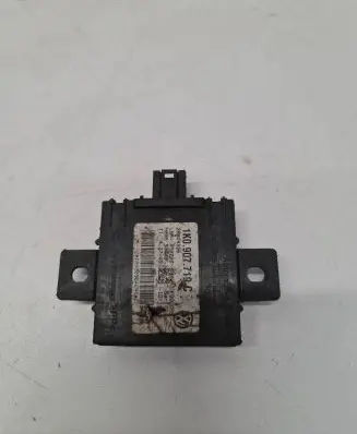 Volkswagen Golf V Alarm control unit/module 1K0907719C 28024256 19800584E91