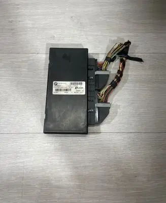 BMW 5 E60 E61 Comfort/convenience module 9176078 239943 532256861
