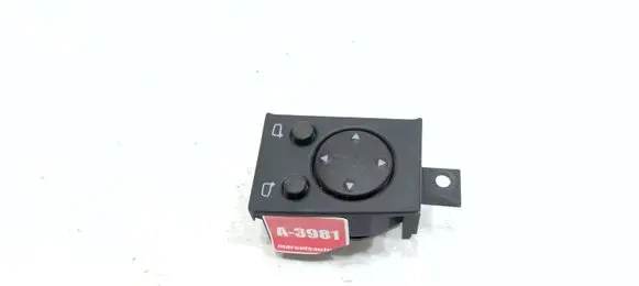 Audi 100 S4 C4 Wing mirror switch 4A0959565