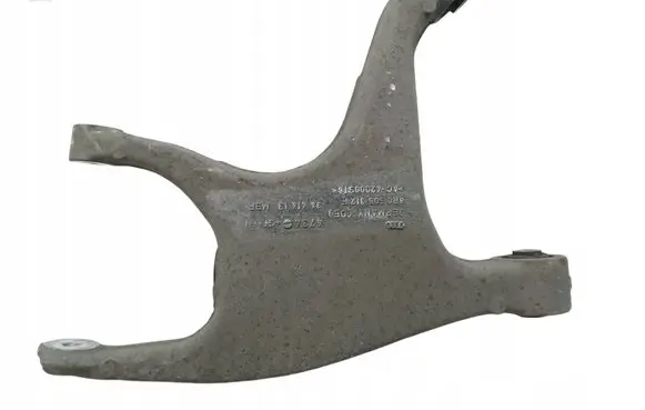 Audi RS7 C7 Other under body part 8R0505312F