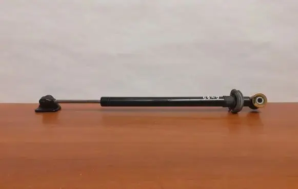 Mercedes-Benz S W221 Front door check strap stopper 6849 A2217200016