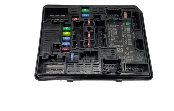 Renault Kangoo III Fuse box set 284B78459R