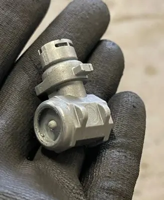 BMW 5 F10 F11 Other relay 7346545 P05910