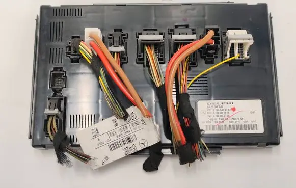 Mercedes-Benz R W251 SAM control unit A1645409962 A1645451616 A1644422700