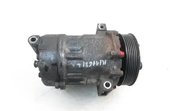 Opel Vectra C Air conditioning (A/C) compressor (pump) 13171593