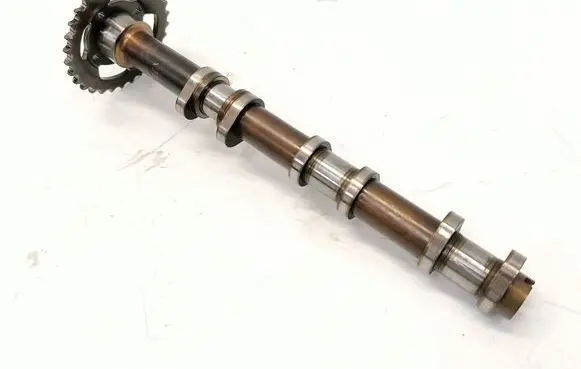 Audi Q7 4L Camshaft 06E109102BF 06E109104P 06E109571D