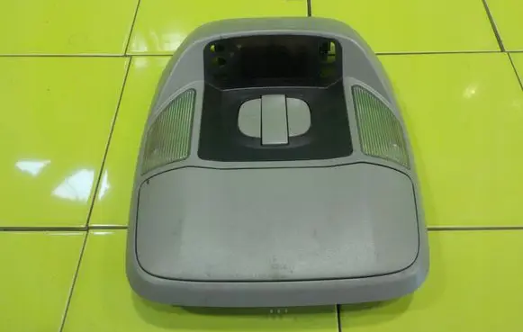 SsangYong Rodius Fog light part 8371021000 13AB24