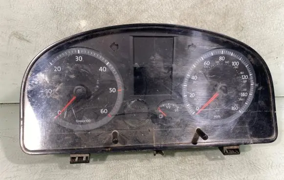 Volkswagen Caddy Speedometer (instrument cluster) 2K0920943C