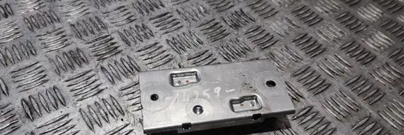 Mercedes-Benz E W212 Seat heating relay A2128200626