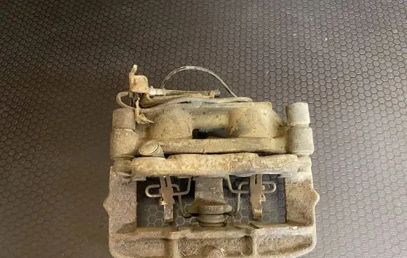 Audi A8 S8 D2 4D Front brake caliper