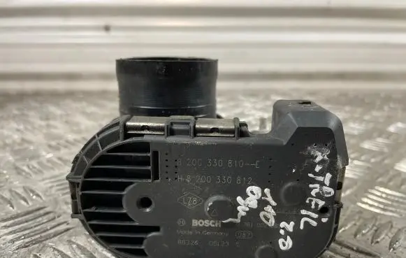Nissan X-Trail T31 Throttle valve 8200330810 8200330812