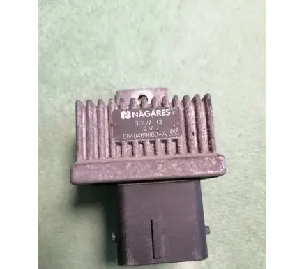 Renault Trafic II (X83) Glow plug pre-heat relay 9640469680A 11067JD50A 93858431