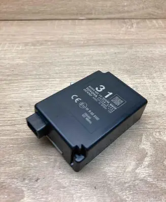 Toyota Auris E180 Other control units/modules 8976002131 MB1584005170