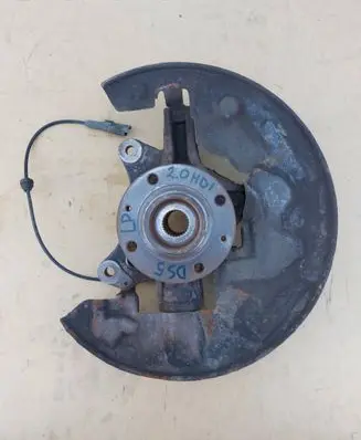 Citroen DS5 Front wheel hub spindle knuckle