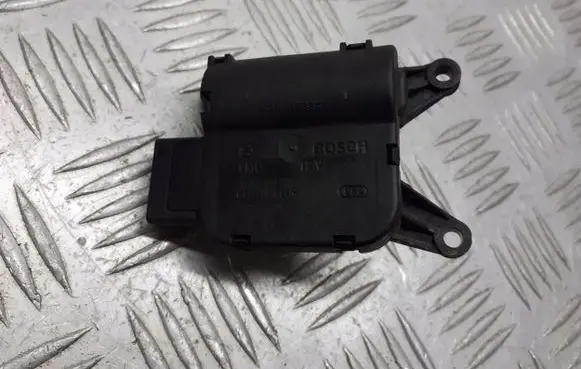 Audi A4 S4 B6 8E 8H A/C air flow flap actuator/motor 8E1820511D