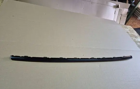 KIA EV3 Front bumper splitter molding 
