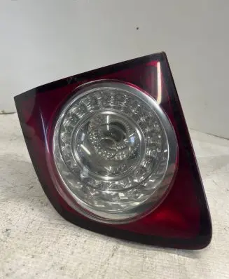 Volkswagen Golf Plus Tailgate rear/tail lights 5M0945094 89035270