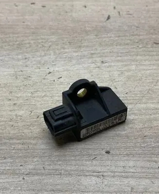 Honda CR-V Airbag deployment crash/impact sensor 77970swaa113m1