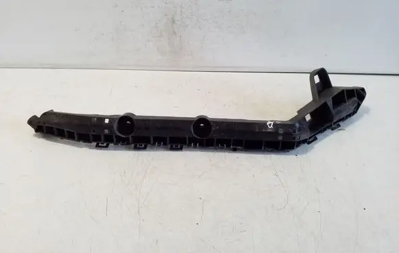Rear bumper mounting bracket