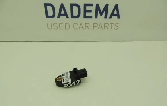 Hyundai i30 Airbag deployment crash/impact sensor 959203K000 DS19