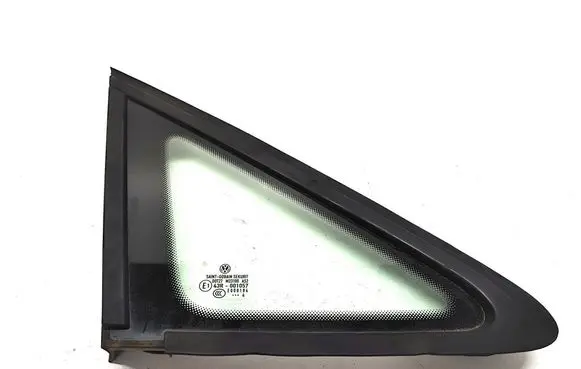 Volkswagen Caddy Front triangle window/glass 2K5845412