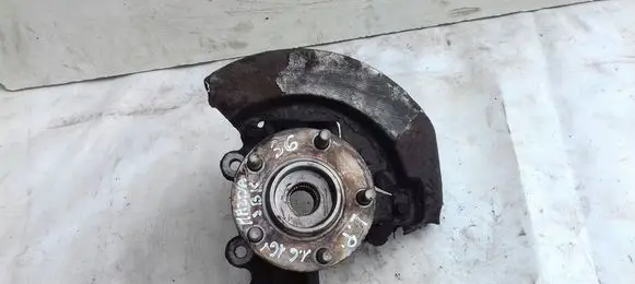 Mazda 3 I Front wheel hub spindle knuckle