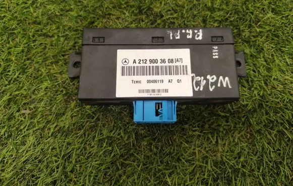 Mercedes-Benz E W212 Other control units/modules A2129003608 00406119