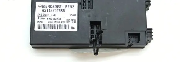 Mercedes-Benz E W211 Seat control module A2118202685