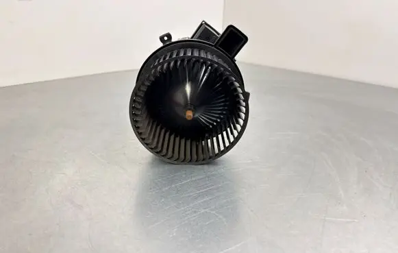 Audi Q7 4M Heater fan/blower 4M2820021