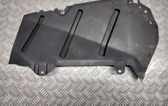 Mercedes-Benz E W212 Trunk boot underbody cover/under tray A2126101708