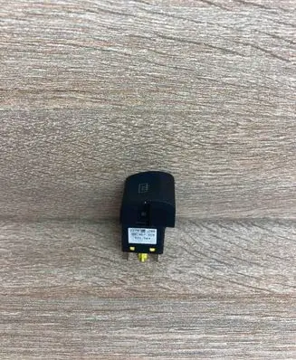 Opel Vectra B Windscreen/window heater switch 90457319
