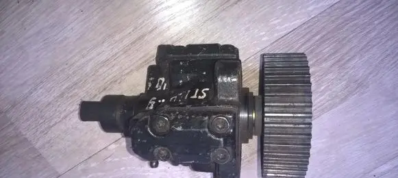 Fiat Stilo Fuel injection high pressure pump 0445010007 b3354272037