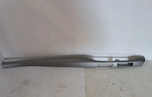 Toyota Avensis T250 Dashboard glove box trim 5547505150