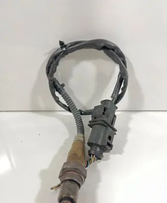 Audi A4 S4 B7 8E 8H Lambda probe sensor 03G906262 0281004042 0281004043