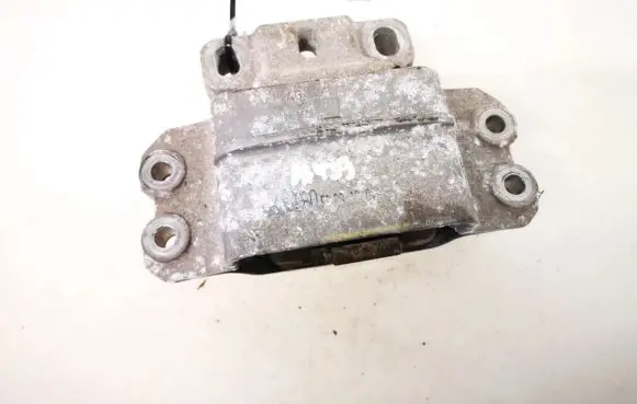 Volkswagen Golf V Engine mount bracket 1k0199555