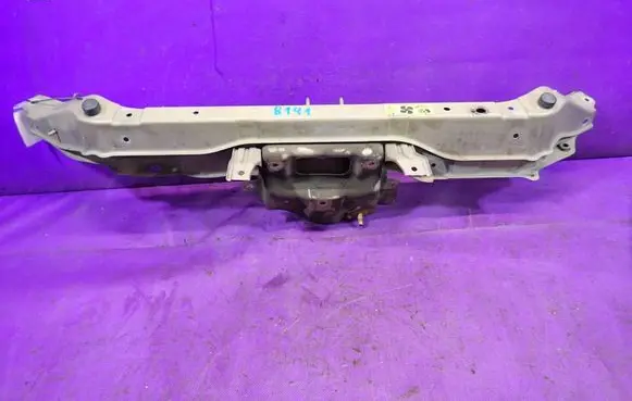 Nissan Note (E11) Front bodywork piece 