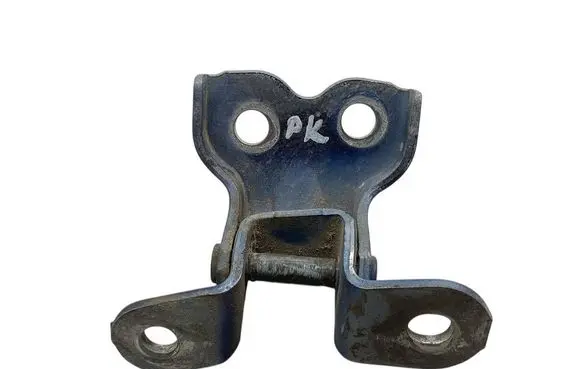Toyota Land Cruiser (HDJ90) Front door upper hinge 