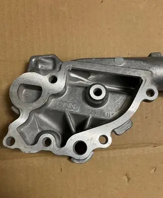 Thermostat/thermostat housing