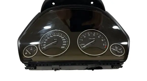 BMW 3 F30 F35 F31 Speedometer (instrument cluster) 938208901 14369510 30359247